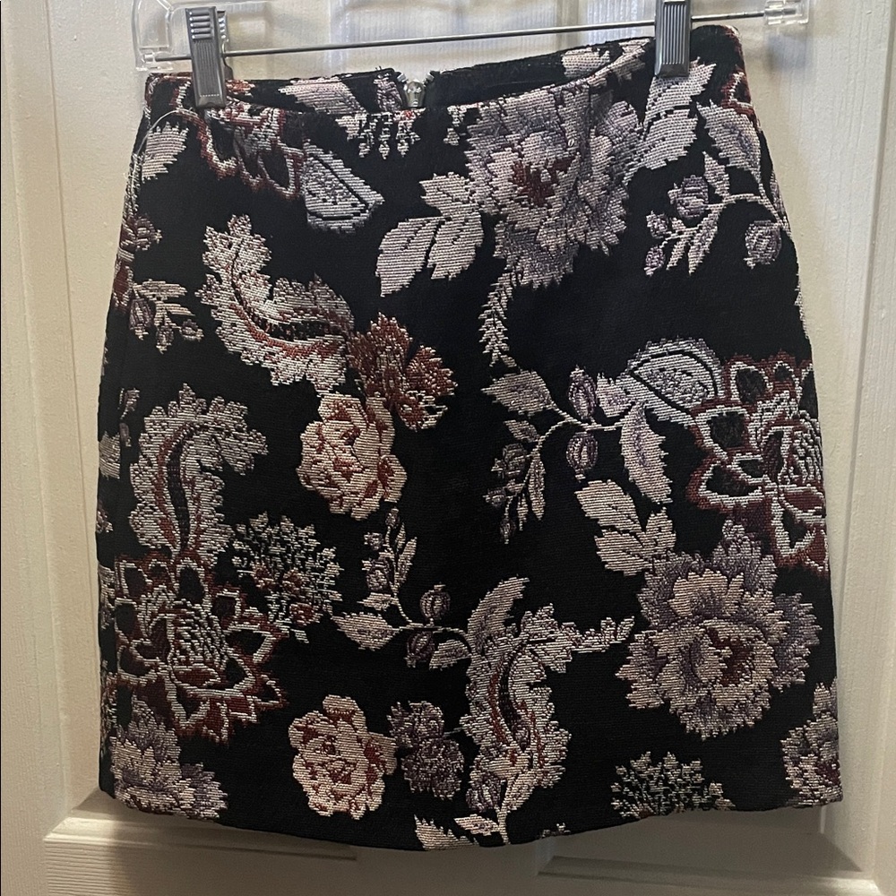 New Look Black and Pink Floral Mini Skirt